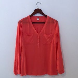 CORAL BUTTON DOWN TOP!